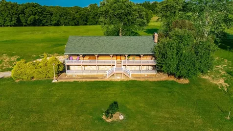 825 Harsh Lane Castalian Springs TN 37031