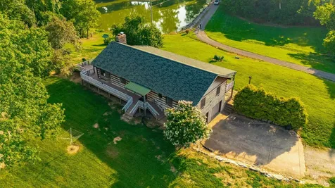 825 Harsh Lane Castalian Springs TN 37031