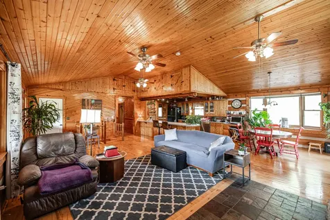 825 Harsh Lane Castalian Springs TN 37031