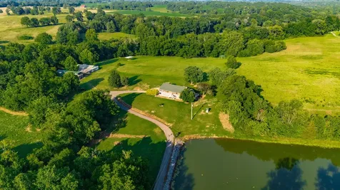 825 Harsh Lane Castalian Springs TN 37031