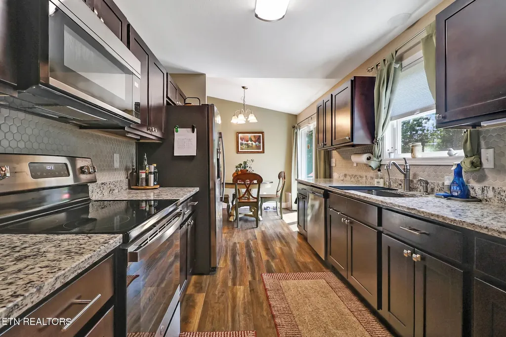 202 Nehasane Lane Crossville TN 38572
