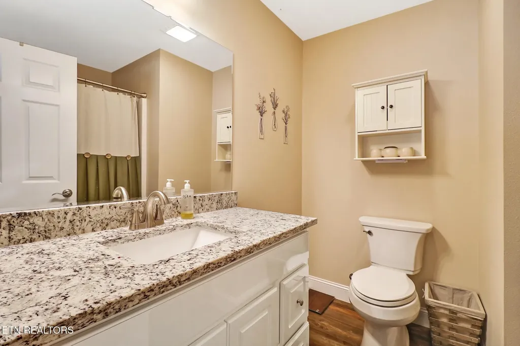 202 Nehasane Lane Crossville TN 38572