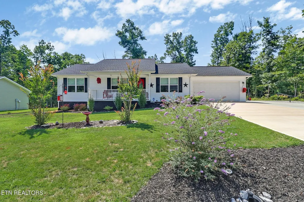 202 Nehasane Lane Crossville TN 38572