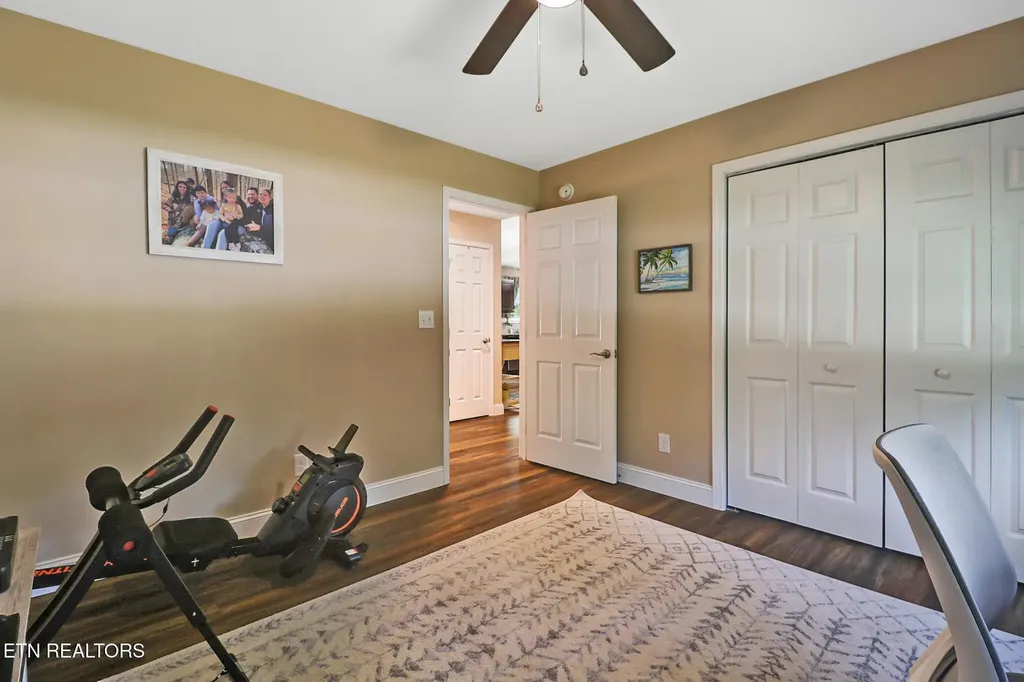 202 Nehasane Lane Crossville TN 38572