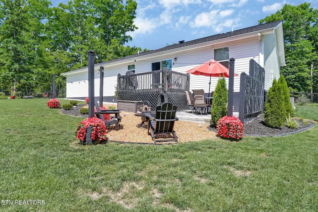 202 Nehasane Lane Crossville TN 38572