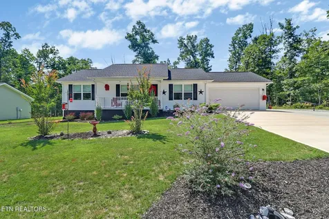 202 Nehasane Lane Crossville TN 38572
