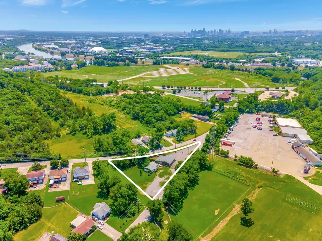 2700 Tucker Road Nashville TN 37218