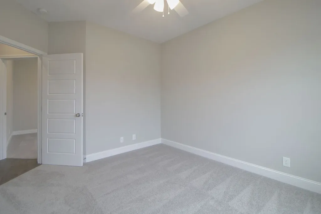 2078 Ireland Way Clarksville TN 37042