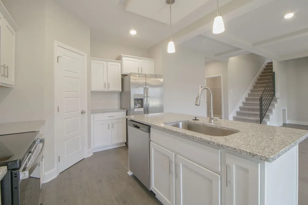 2078 Ireland Way Clarksville TN 37042