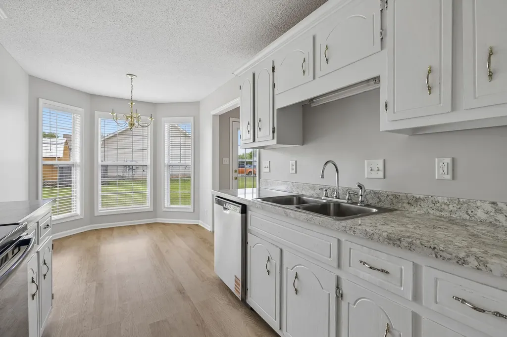3708 Kendra Ct, S Clarksville TN 37040