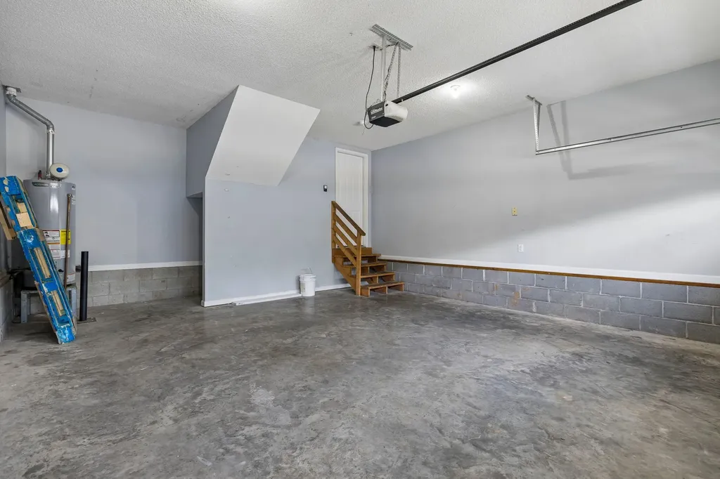 3708 Kendra Ct, S Clarksville TN 37040
