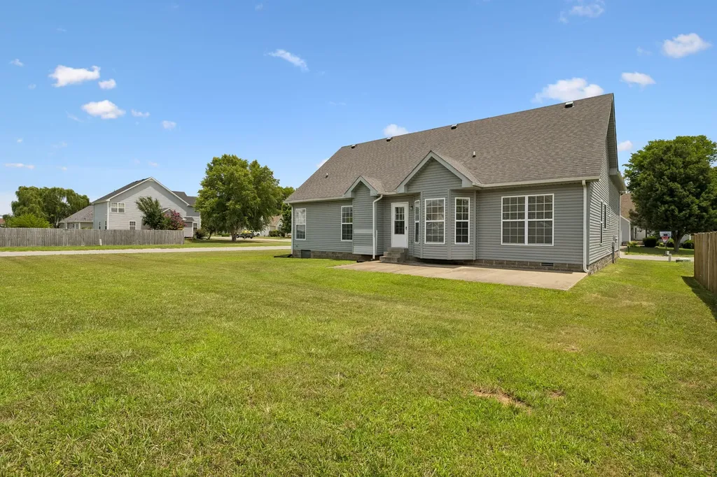 3708 Kendra Ct, S Clarksville TN 37040