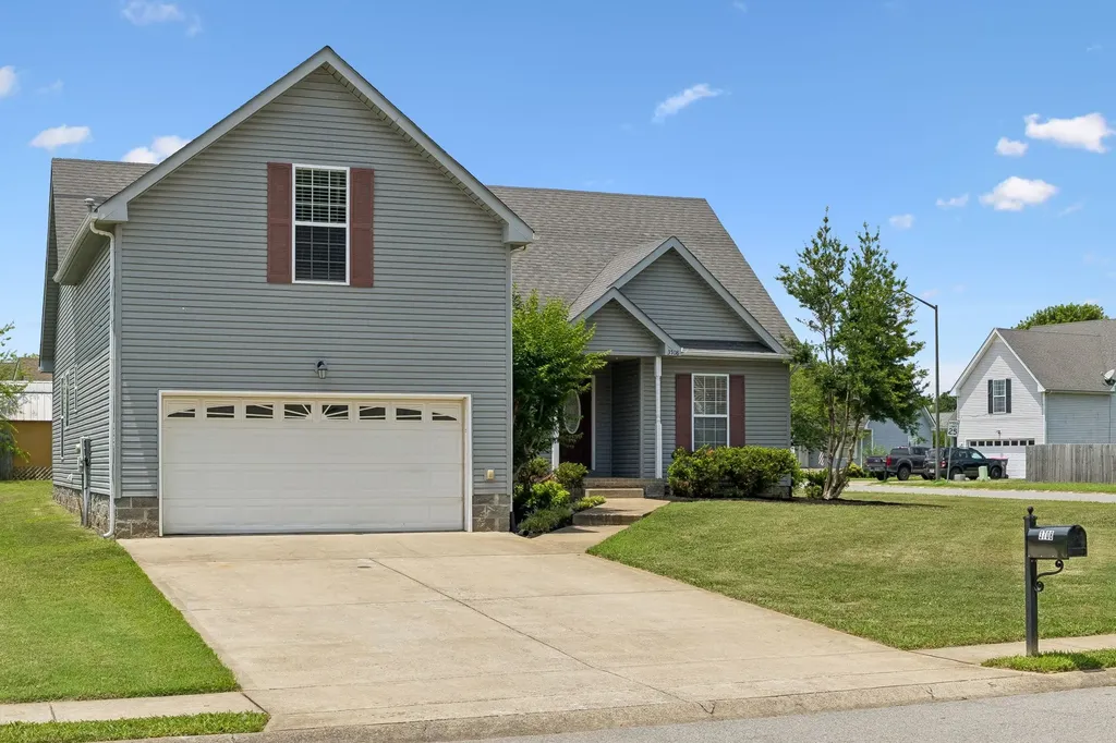 3708 Kendra Ct, S Clarksville TN 37040