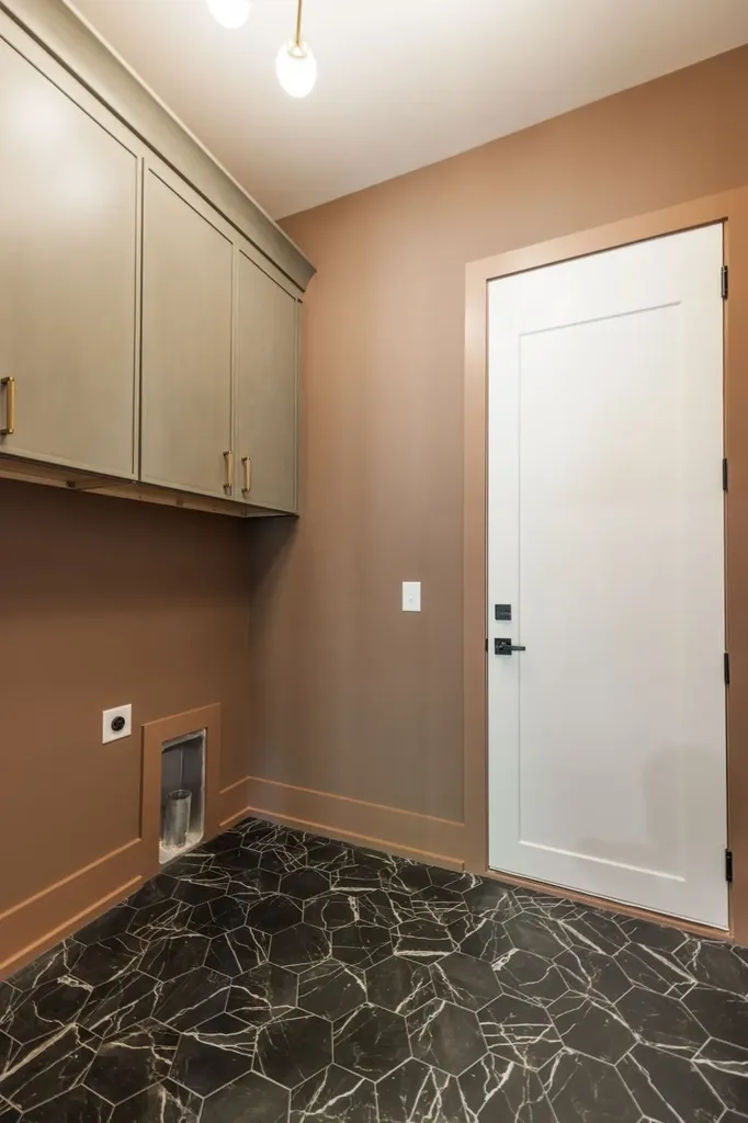644 W Green Lane Nashville TN 37207