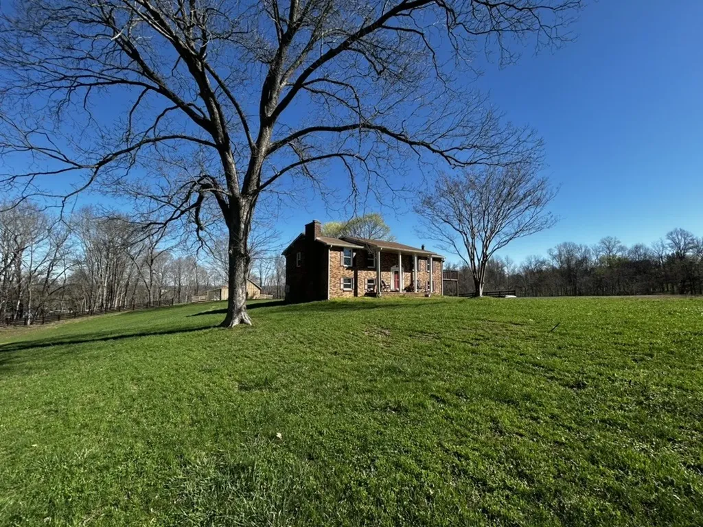 2928 Mosley Ferry Road Ashland City TN 37015