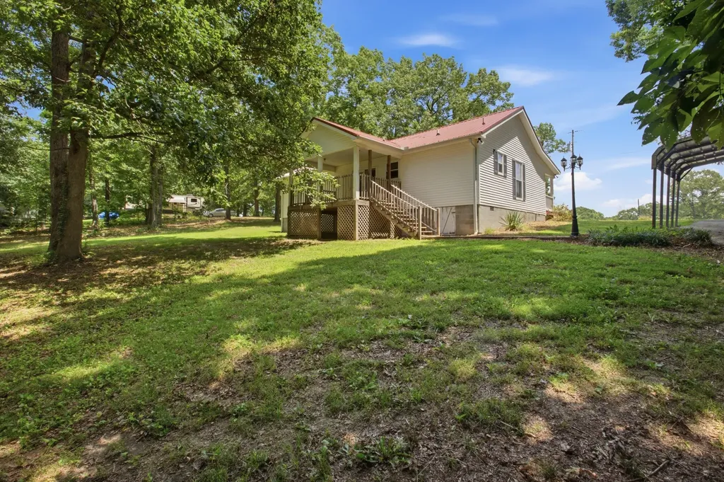 1466 W Grab Creek Road Dickson TN 37055