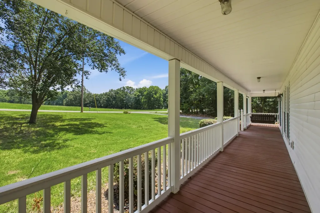 1466 W Grab Creek Road Dickson TN 37055