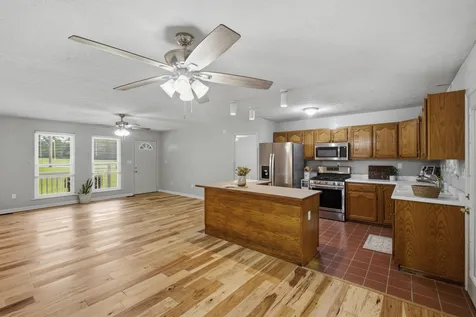 1466 W Grab Creek Road Dickson TN 37055