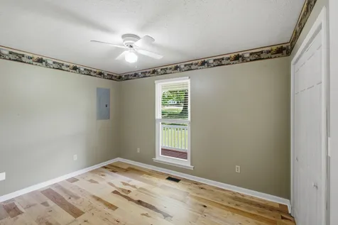 1466 W Grab Creek Road Dickson TN 37055