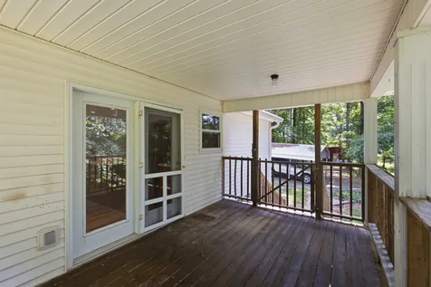 1466 W Grab Creek Road Dickson TN 37055