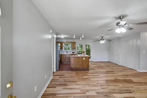 1466 W Grab Creek Road Dickson TN 37055