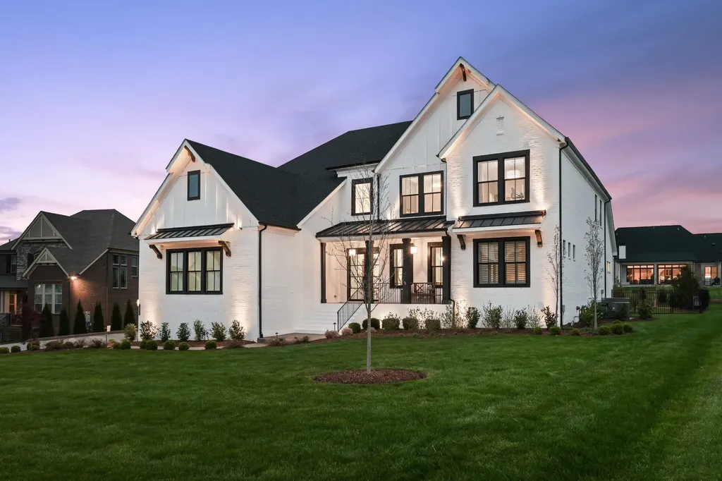 1924 Parade Drive Brentwood TN 37027