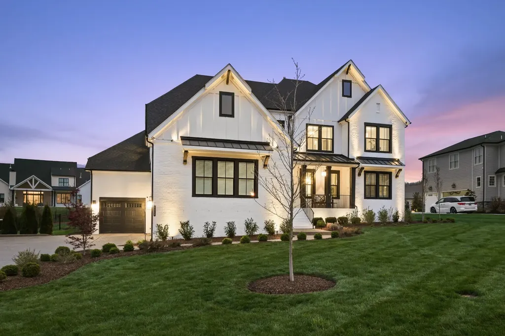 1924 Parade Drive Brentwood TN 37027