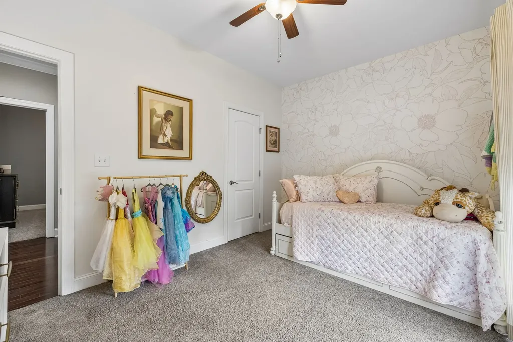 1002 Douglas Court Dickson TN 37055