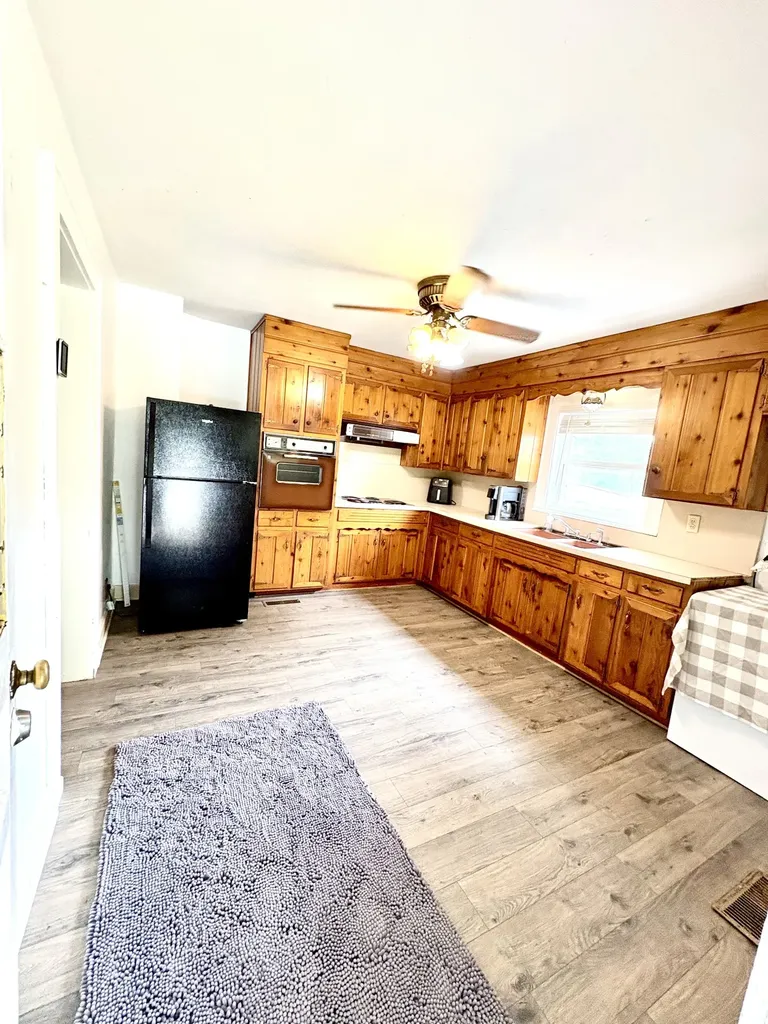 1804 Highway 52, E Portland TN 37148