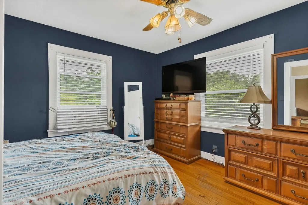 1804 Highway 52, E Portland TN 37148