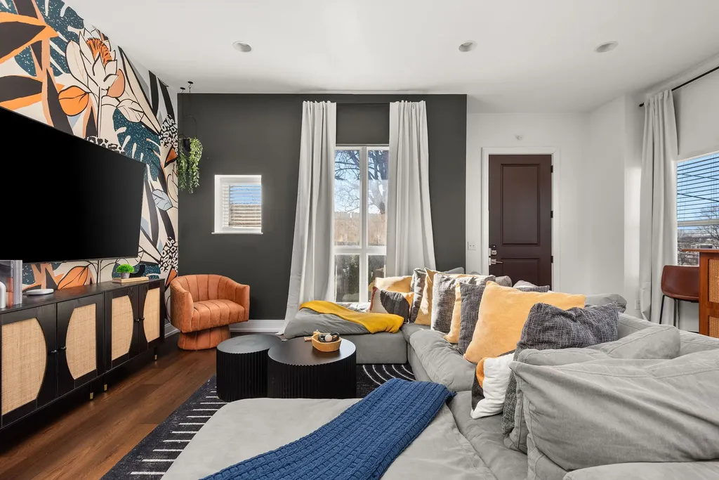 1031 11th Avenue, S Nashville TN 37203