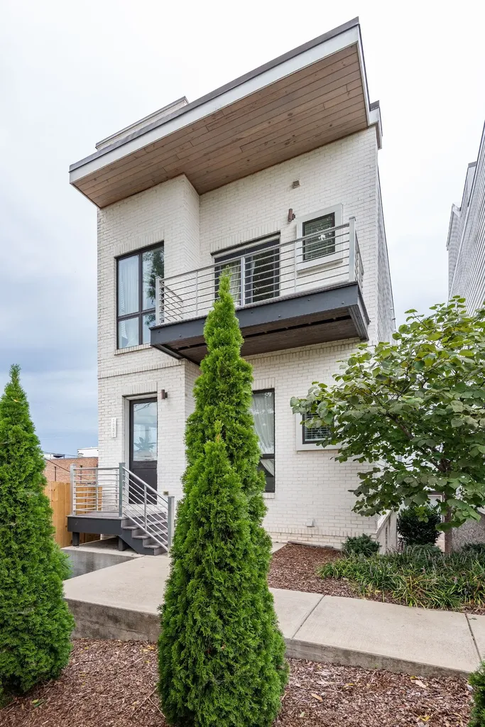 1031 11th Avenue, S Nashville TN 37203