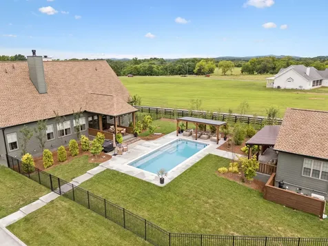 10729 Versailles Road Rockvale TN 37153