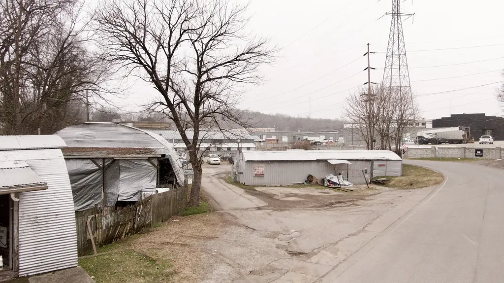 1038 W Kirkland Avenue Nashville TN 37216