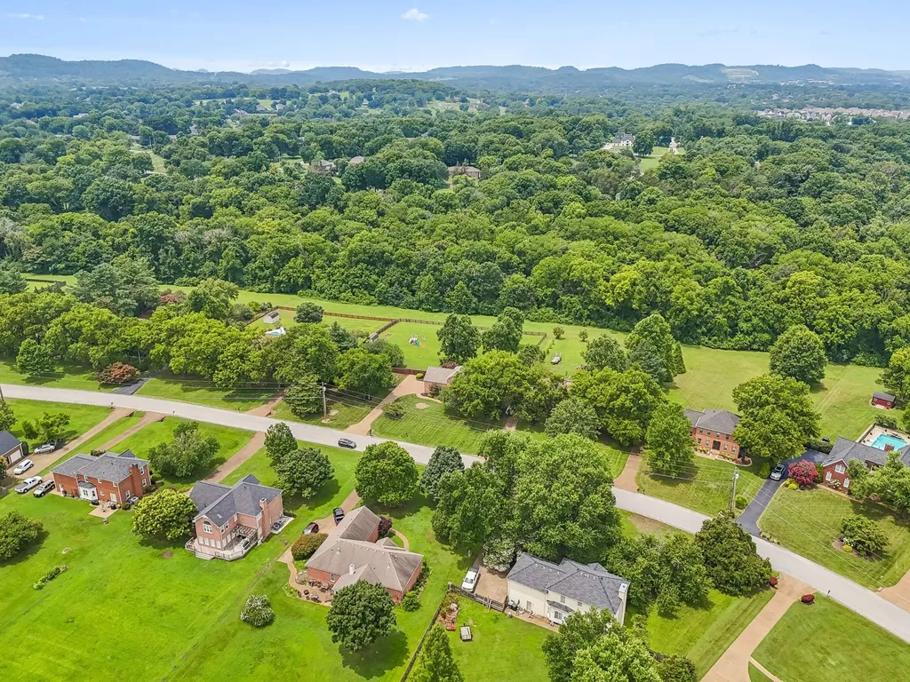 1363 Caroline Circle Franklin TN 37064