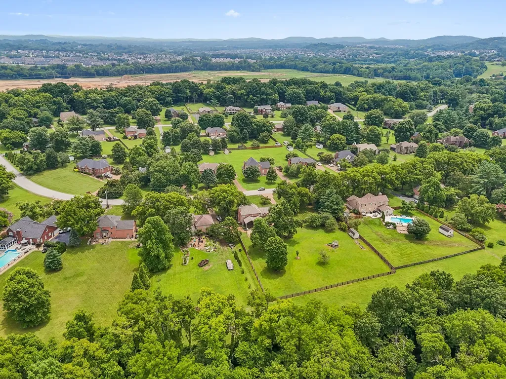 1363 Caroline Circle Franklin TN 37064