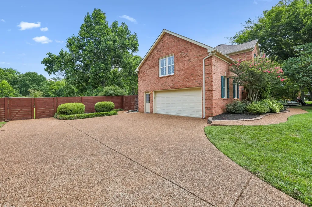 1363 Caroline Circle Franklin TN 37064
