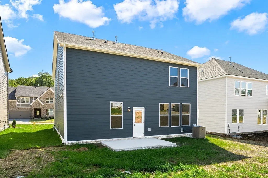 2155 Old Spring Lane Gallatin TN 37066