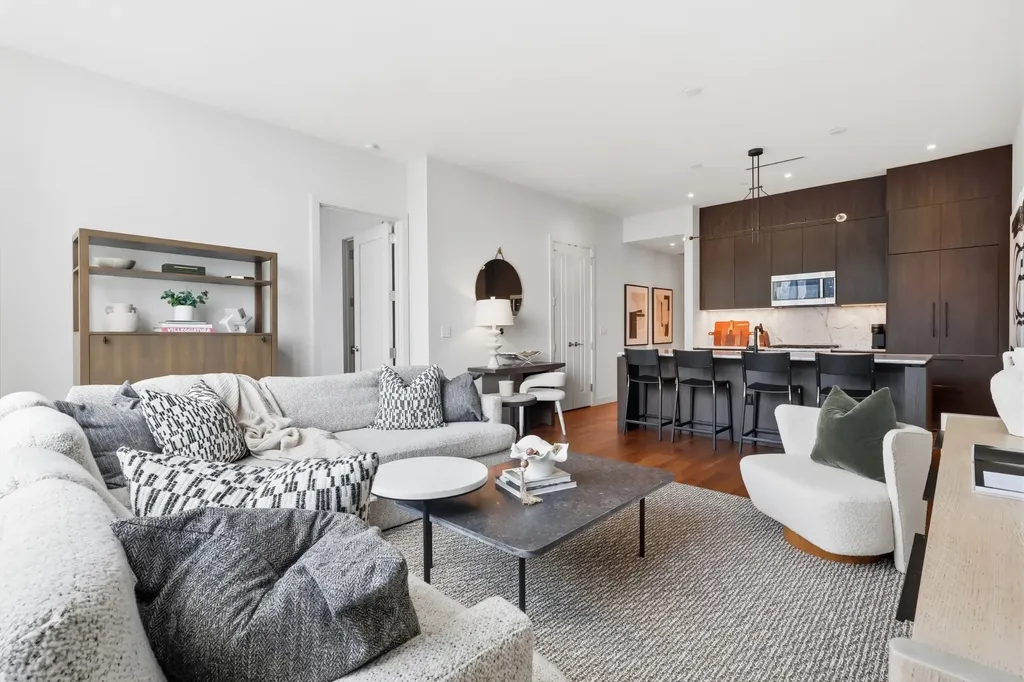 160 2nd Avenue, S Nashville TN 37201