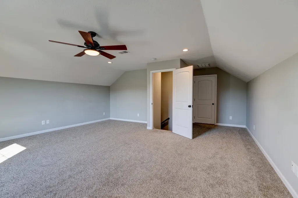 1008 Meadowview Lane Clarksville TN 37040