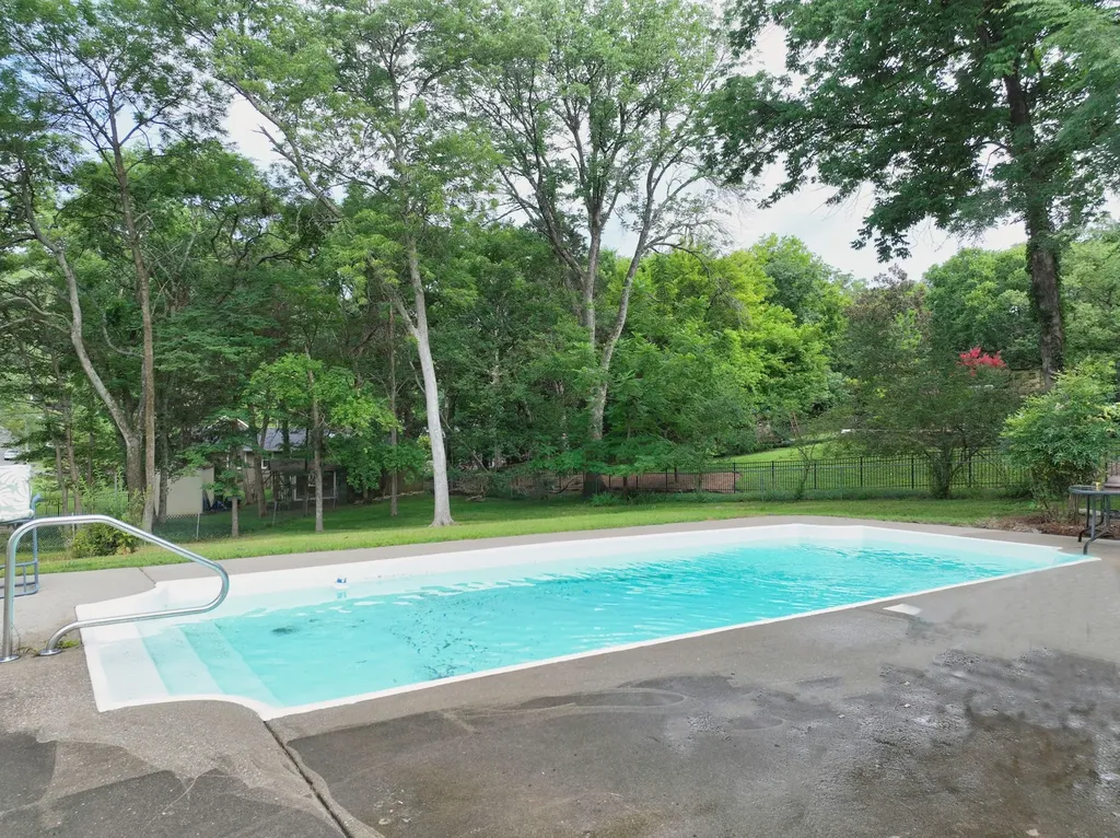 103 Jefferson Drive Hendersonville TN 37075