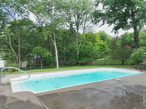 103 Jefferson Drive Hendersonville TN 37075