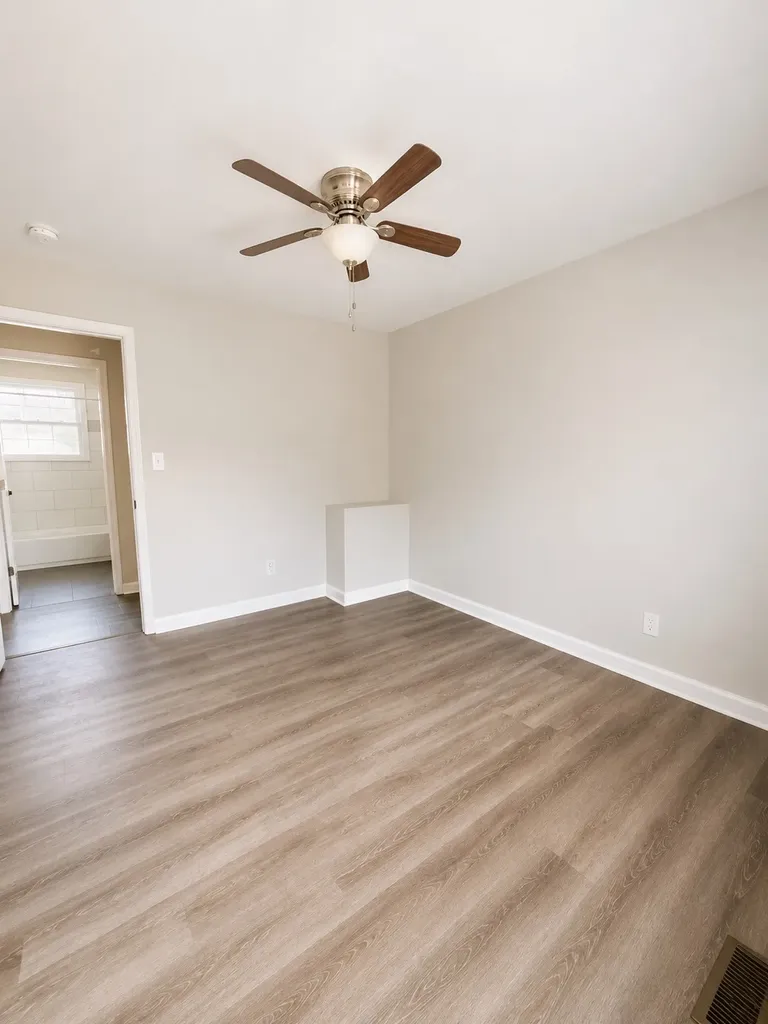 258 38th Ave, N Nashville TN 37209