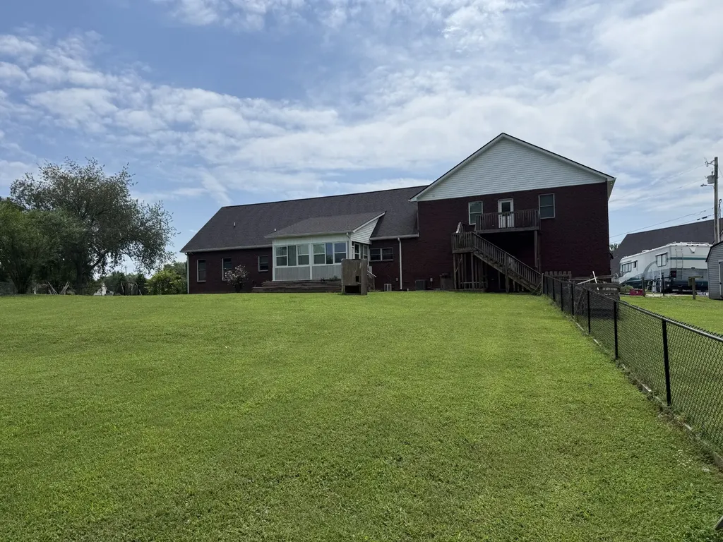 762 Waldron Road La Vergne TN 37086