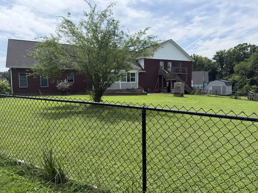 762 Waldron Road La Vergne TN 37086
