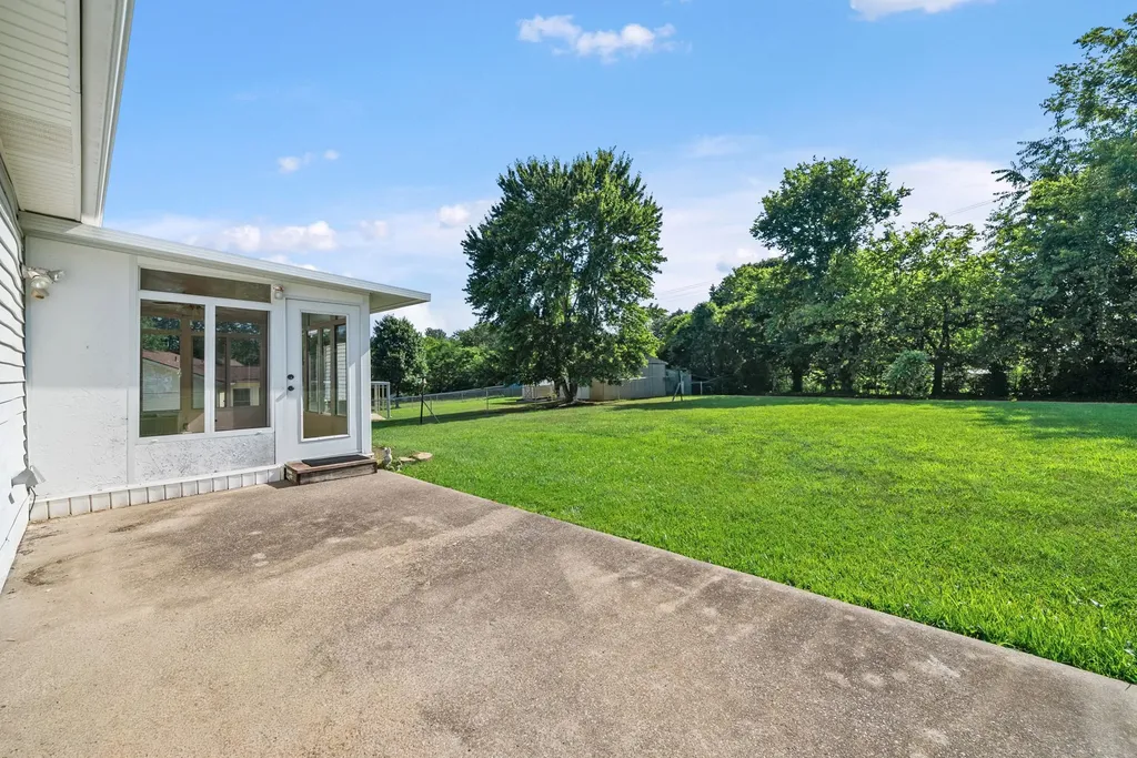 337 Kelsey Drive Clarksville TN 37042