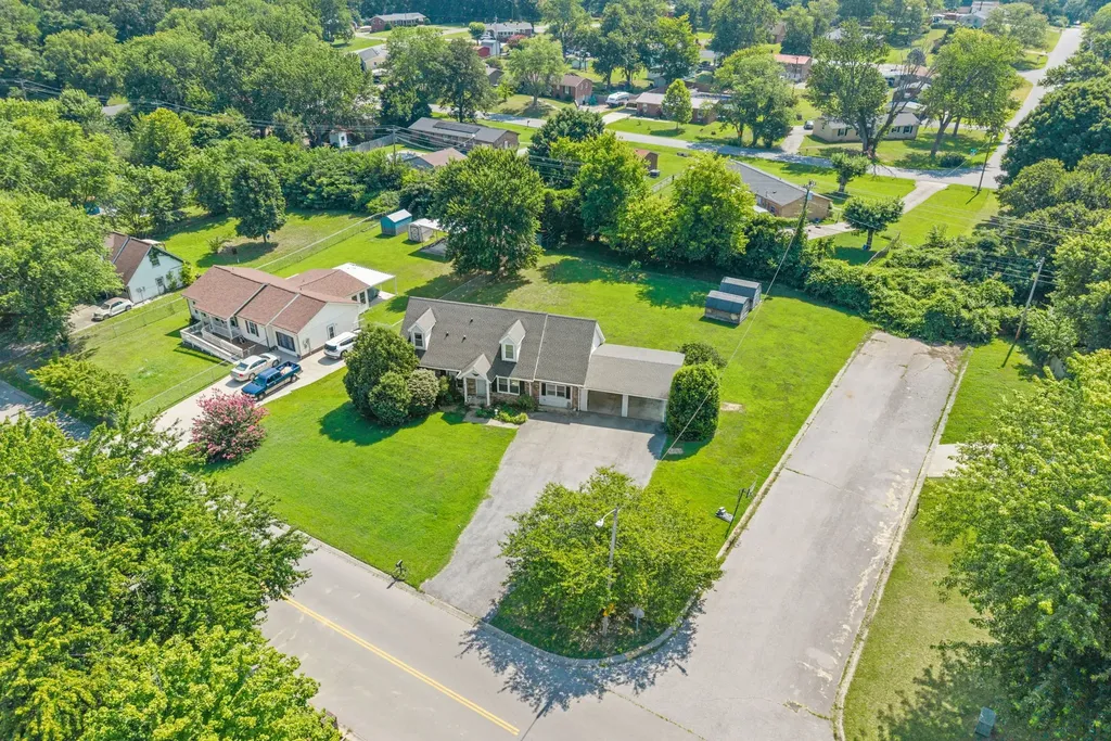 337 Kelsey Drive Clarksville TN 37042