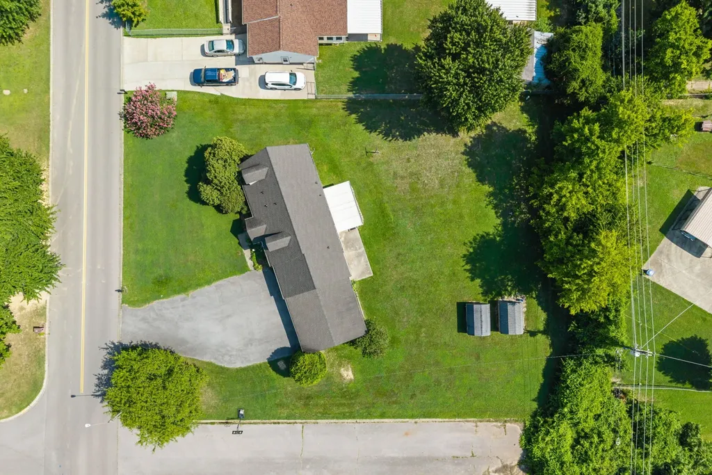 337 Kelsey Drive Clarksville TN 37042