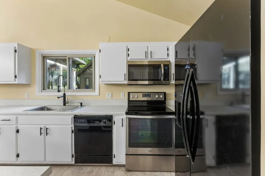 616 Belgium Drive Hermitage TN 37076