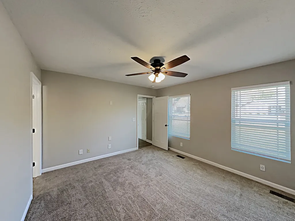 201 Stroud Drive Lebanon TN 37087